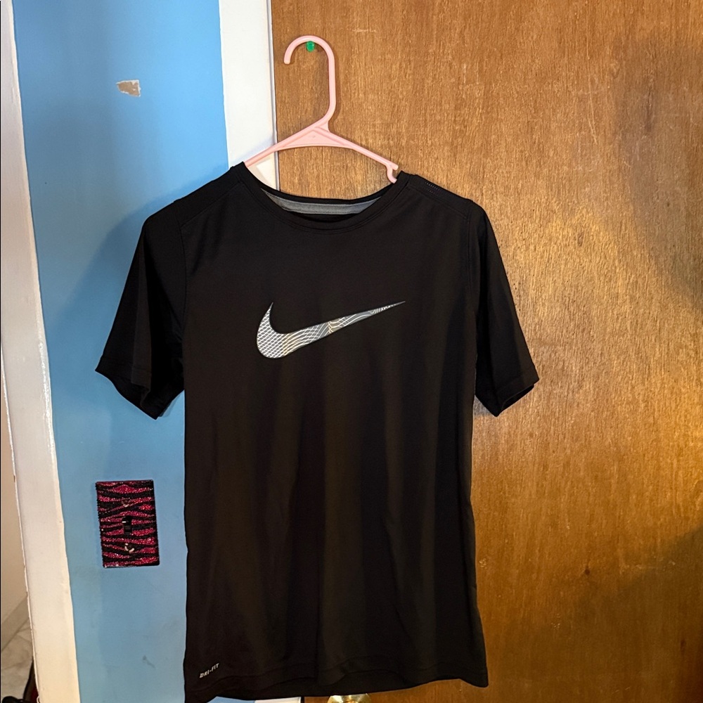 Nike Black Short Sleeve Men's Tee